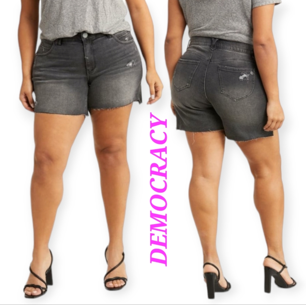 Democracy Black and Gray Jean Shorts Mid-Length Stretch